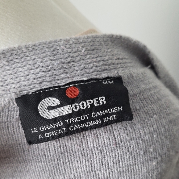 Vintage Cooper Argyle Knit Sweater Vest – Made in Canada (Size M/L) - Picture 7 of 8